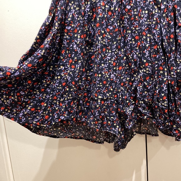 Urban Outfitters off the shoulder Floral Romper - Picture 4 of 8